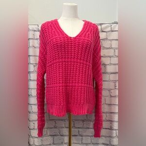 Macy’s Vero Moda Size:M Women's Pink Knit Sweater  V-Neck